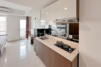 Apartemen Grand Sungkono Lagoon - Tidy and Strategic Location Studio Grand Sungkono Lagoon Apartment By Travelio
