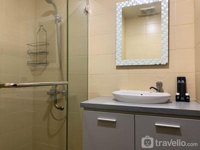 Apartemen Belmont Residence Puri - Fancy and Nice 2BR at Belmont Residence Puri Apartment By Travelio