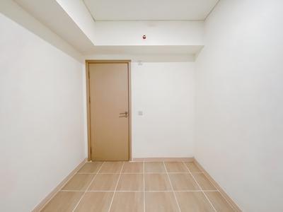 Apartemen Meikarta - Homey 2BR Unfurnished with AC in Living Room at Meikarta Apartment By Travelio