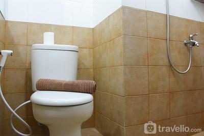 Apartemen Green Pramuka City - Cozy Stay Studio Room at Green Pramuka City Apartment By Travelio