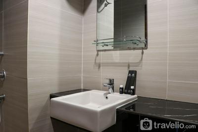Apartemen West Vista - Fancy and Nice Studio Room at West Vista Apartment By Travelio