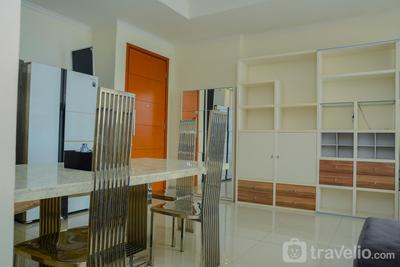 Apartemen Ancol Mansion - Big and Cozy 2BR Ancol Mansion Apartment By Travelio