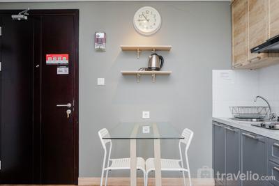 Apartemen Casa de Parco - Comfy and Cool Interior 1BR at Casa de Parco Apartment BSD By Travelio