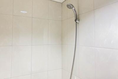 Apartemen Vittoria Residence - Unfurnished Good 1BR with AC Apartment at Vittoria Residence By Travelio