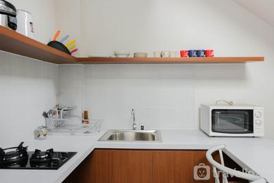 Apartemen Asatti - Comfortable 3BR Room with Pool View at Asatti Apartment By Travelio