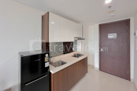 Apartemen Grand Sungkono Lagoon - Tidy and Strategic Location Studio Grand Sungkono Lagoon Apartment By Travelio