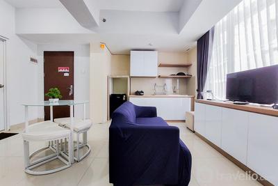 Restful and Modern 2BR Majestic Point Serpong Apartment By Travelio