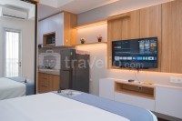 Apartemen B Residence - Tidy and Comfortable Studio Apartment at B Residence By Travelio