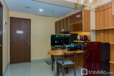 Apartemen Callia - Well Furnished and Cozy 1BR at Callia Apartment By Travelio