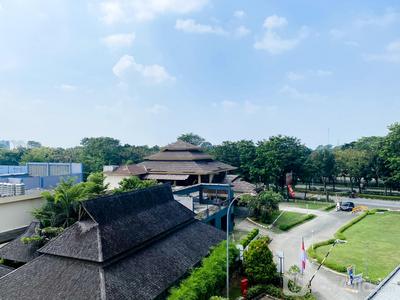 Apartemen Elvis Tower - Cozy Stay Studio Apartment (No Kitchen) at Elvis Tower By Travelio