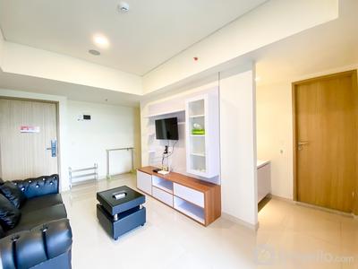 Apartemen Meikarta - Spacious and Comfy 2BR with Extra Room at Meikarta Apartment By Travelio