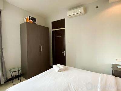 Apartemen Crown Court Executive Condominium - Homey 2BR Apartment Crown Court Executive Condominium By Travelio