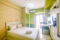 Apartemen Green Lake View - Relaxing and Simply Studio Green Lake View Apartment By Travelio