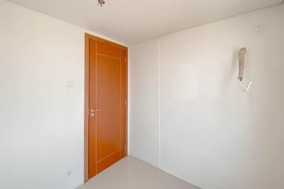 Apartemen Vittoria Residence - Homey Unfurnished 2BR Apartment Vittoria Residence By Travelio