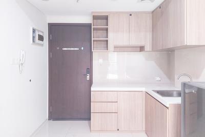 Apartemen Daan Mogot City - Spacious Studio Unfurnished with AC at Daan Mogot City Apartment By Travelio