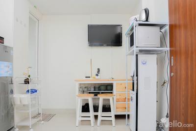 Apartemen Grand Kamala Lagoon - Comfy and Warm Studio Grand Kamala Lagoon Apartment By Travelio