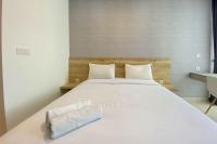 Elegant and Homey Studio Ciputra World 2 Apartment By Travelio