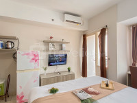 Apartemen Margonda Residence 5 - Minimalist Studio near Station at Margonda Residence 5 Apartment By Travelio