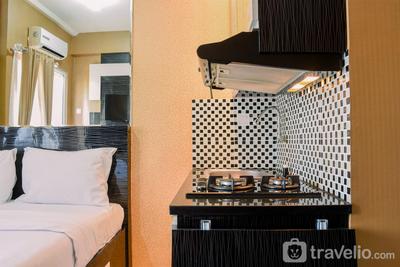 Apartemen Green Pramuka City - Cozy Stay Studio Room at Green Pramuka City Apartment By Travelio
