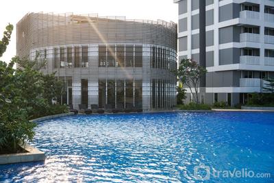 Apartemen West Vista - Luxurious 1BR at West Vista Apartment By Travelio