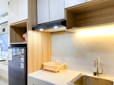 Apartemen Pollux Chadstone - Modern Look and Comfy Studio at Pollux Chadstone Apartment By Travelio