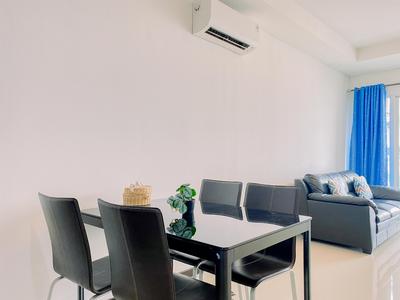 Apartemen Green Bay Condominium - Warm and Homey 2BR Apartment at Green Bay Condominium By Travelio