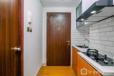 Apartemen Transpark Cibubur - Comfort and Well Furnished Studio at Transpark Cibubur Apartment By Travelio