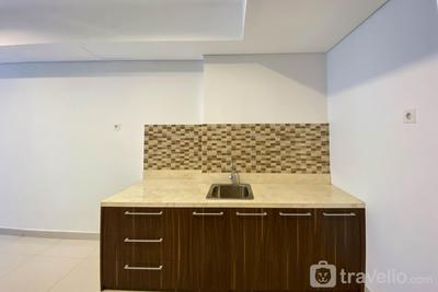 Apartemen Aspen Residence - Unfurnished 2BR with AC Apartment at 8th Floor Aspen Residence By Travelio
