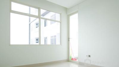 Apartemen Klaska Residence - Modern 1BR Unfurnished Apartment at Klaska Residence By Travelio