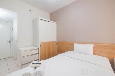 Apartemen Springlake Summarecon Bekasi - Modern Studio with Great Lake View at Springlake Summarecon Apartment By Travelio