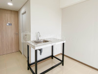 Apartemen Meikarta - Studio Unfurnished with AC at 8th Floor Apartment Meikarta By Travelio