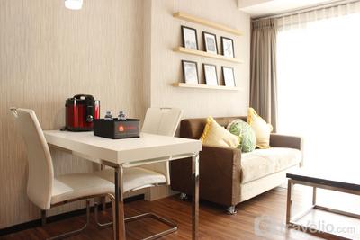 Gorgeous 2BR Apartment at Gateway Pasteur near Exit Toll By Travelio