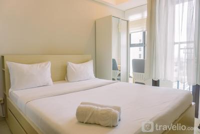 Comfort Stay Studio Room (No Kitchen) at Transpark Bintaro Apartment By Travelio