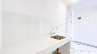 Apartemen Tokyo Riverside PIK 2 - Comfy 2BR Unfurnished at Tokyo Riverside PIK 2 Apartment By Travelio