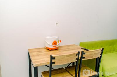 Apartemen Emerald Bintaro - Comfort 2BR Apartment at Emerald Bintaro By Travelio