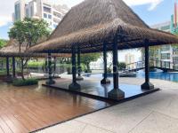 Apartemen One Icon Residence - Minimalist 3BR Apartment Connecting to Tunjungan Plaza at One Icon Residence By Travelio