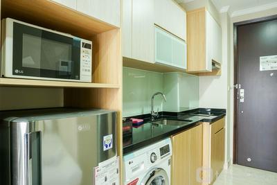 Apartemen Menteng Park - Tranquil and Well Appointed Studio Apartment at Menteng Park By Travelio