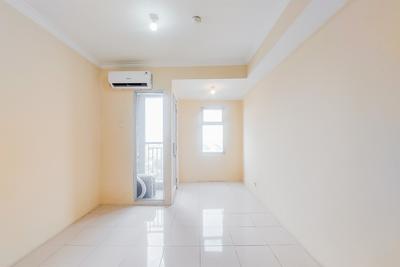 Apartemen Great Western - Unfurnished Studio with AC at 18th Floor Great Western Apartment By Travelio