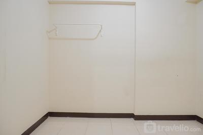 Apartemen Casablanca East Residence - Unfurnished 2BR Apartment with AC at Casablanca East Residences By Travelio