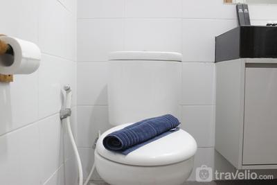 Apartemen Beverly Dago - Comfy and Artsy Studio at Beverly Dago Apartment By Travelio