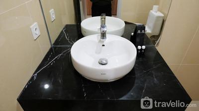 Apartemen Grand Sungkono Lagoon - Best Deal and Smart Living Studio at Grand Sungkono Lagoon Apartment By Travelio