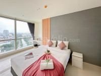 Spacious 1BR with City View at Praxis Apartment By Travelio