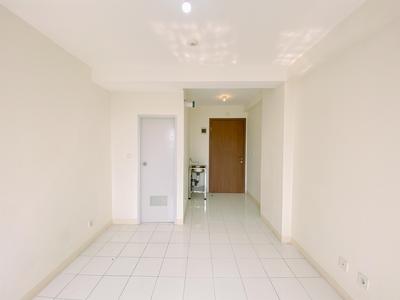 Apartemen Podomoro Golf View - Warm Studio Unfurnished with AC at Podomoro Golf View Apartment By Travelio