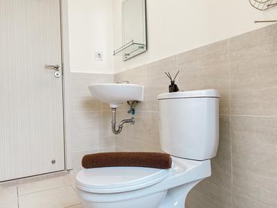 Apartemen Meikarta - Good Place and Elegant 3BR Meikarta Apartment By Travelio