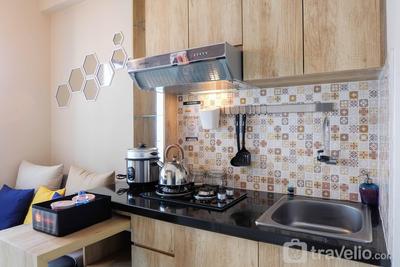Apartemen Green Pramuka City - Modern and Bright 2BR Green Pramuka City Apartment By Travelio