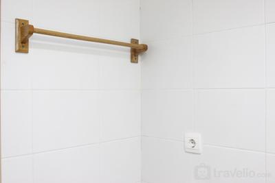 Apartemen Beverly Dago - Comfy and Artsy Studio at Beverly Dago Apartment By Travelio