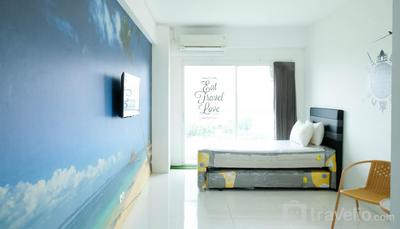 Apartemen Puncak Bukit Golf Surabaya - Studio Semi Furnished with AC at Puncak Bukit Golf Surabaya Apartment By Travelio