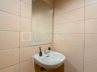 Apartemen Margonda Residence 5 - Minimalist Studio near Station at Margonda Residence 5 Apartment By Travelio
