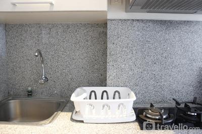 Apartemen Suites @Metro - Minimalist Studio Apartment at The Suite @Metro By Travelio