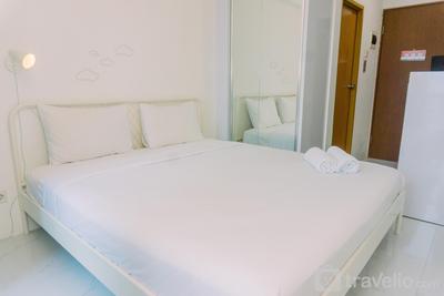 Apartemen Tifolia - Minimalist Studio Room at High Floor Tifolia Apartment By Travelio